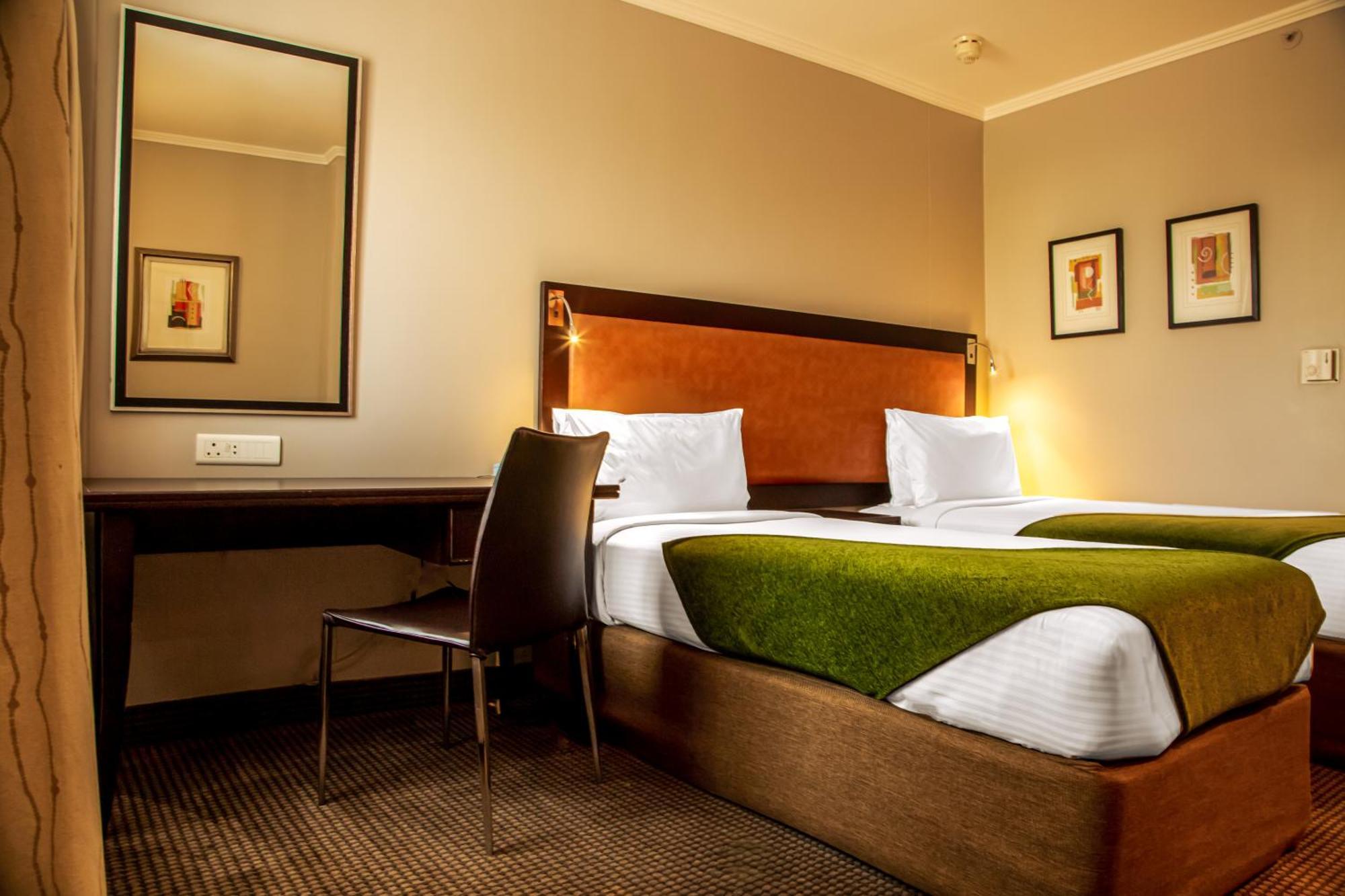 The Ridgepoint Hotel Witbank Eksteriør bilde